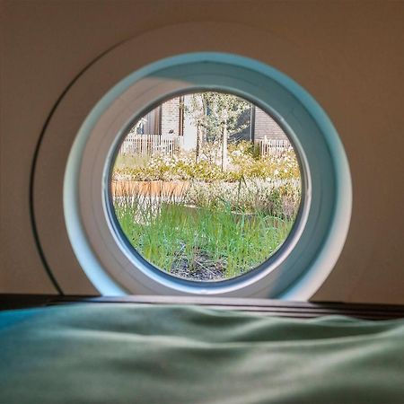 Staykvick Boutique Hostel Helsingborg Kültér fotó